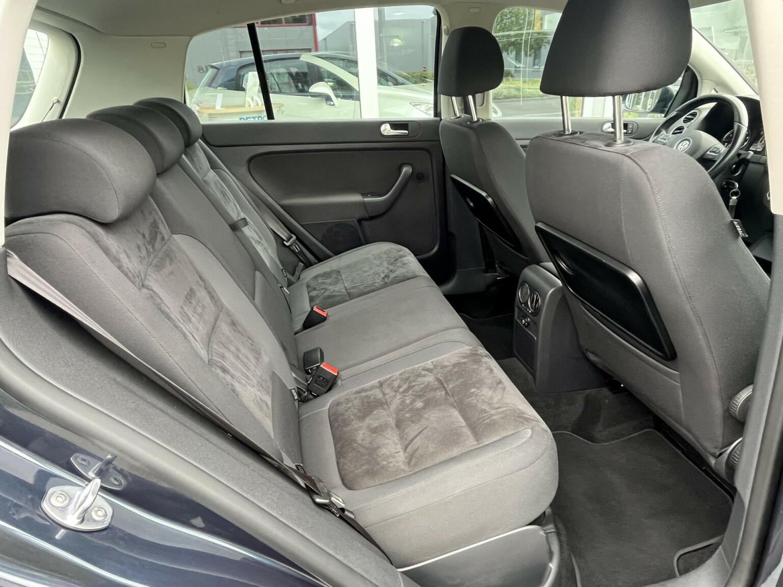Volkswagen-Golf Plus-24