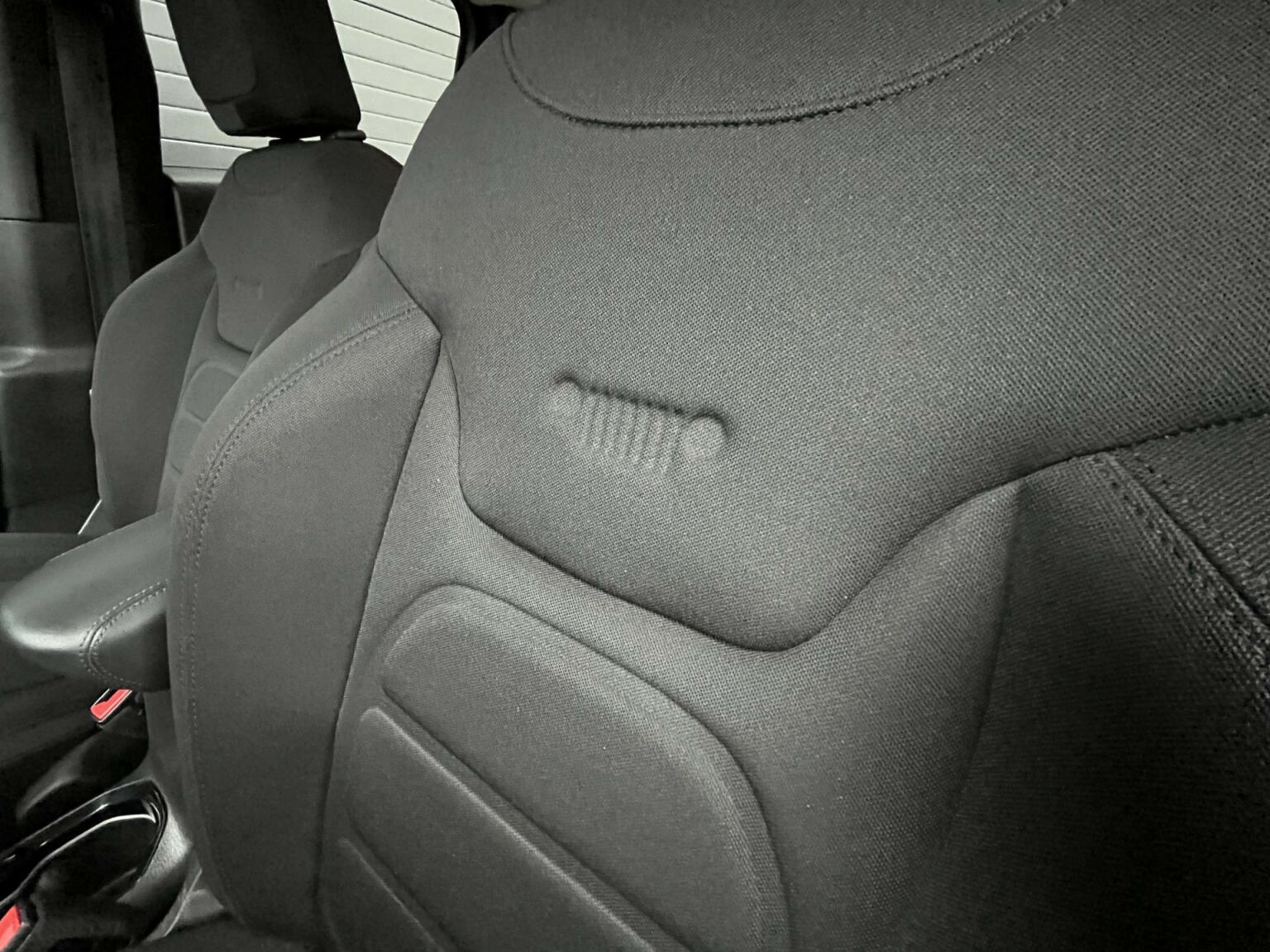 Jeep-Renegade-29
