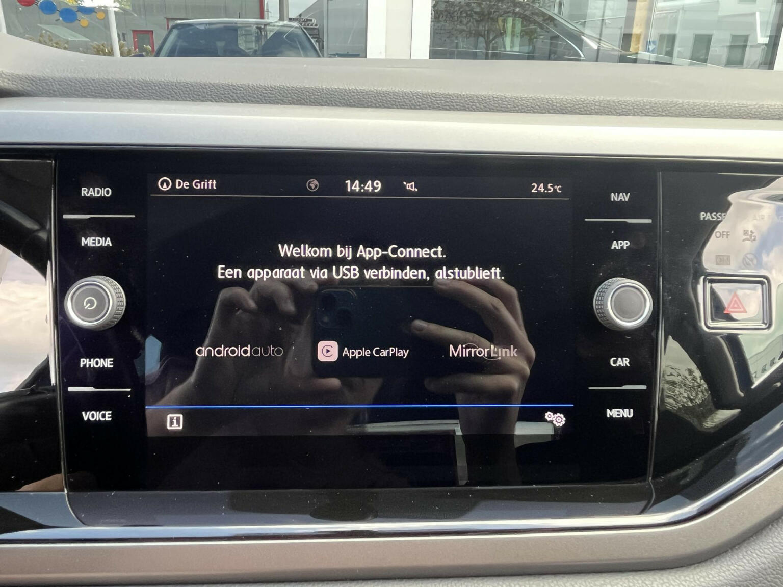 Volkswagen-Polo-18