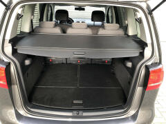 Volkswagen-Touran-35