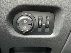 Opel-Corsa-32