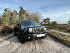 Jeep-Renegade-2