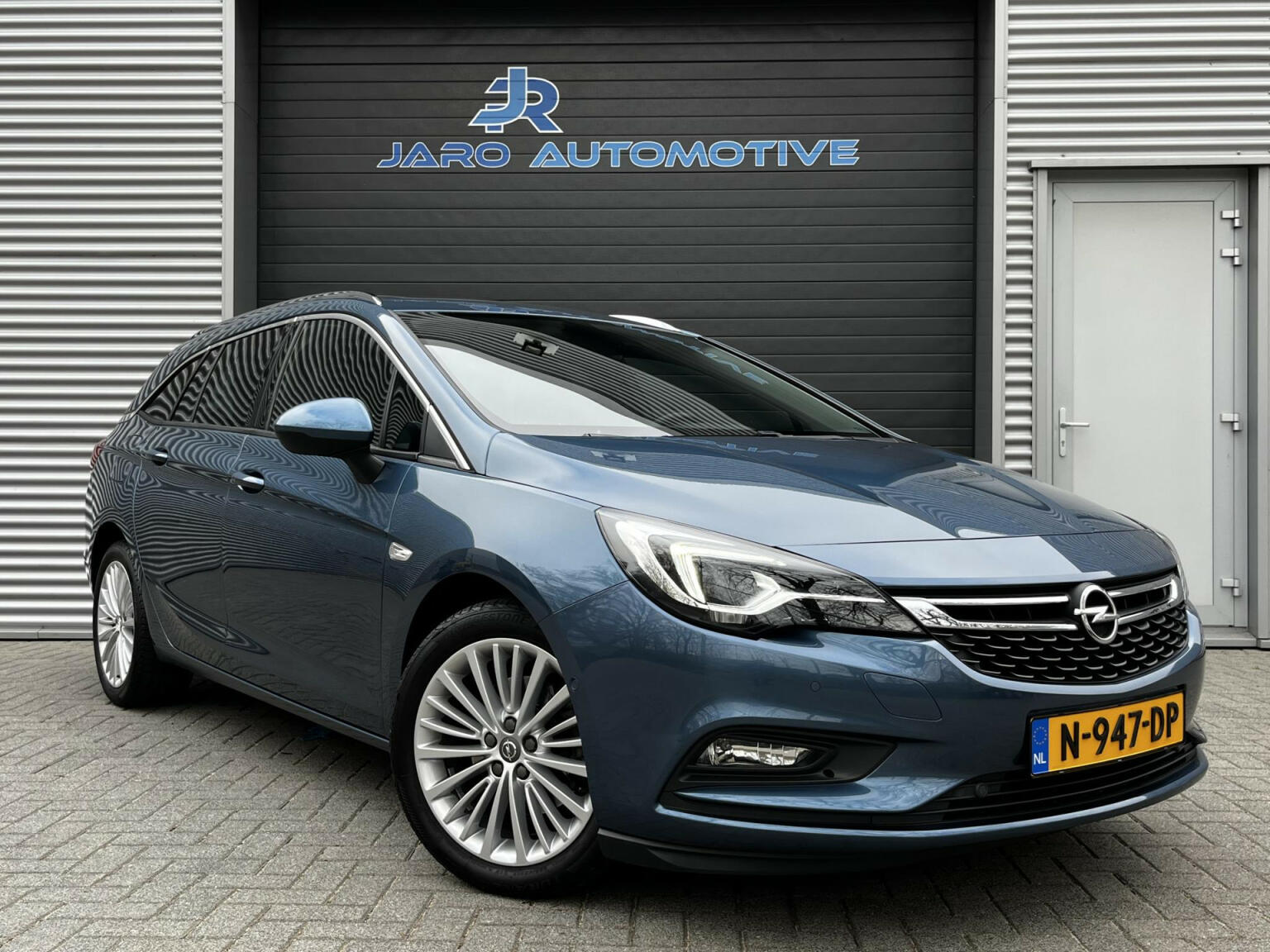 Opel-Astra-1